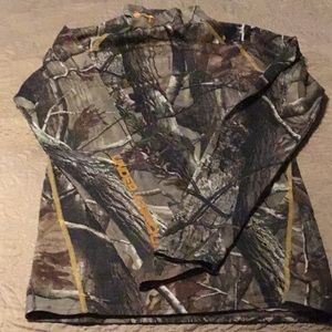 Under Armour Camouflage Coldgear Small Shirt